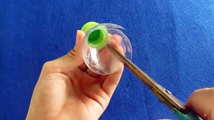 Video Mainan  Edukasi Anak, Cara Membuat Kincir Angin dari Botol Plastik Bekas Bagian 1