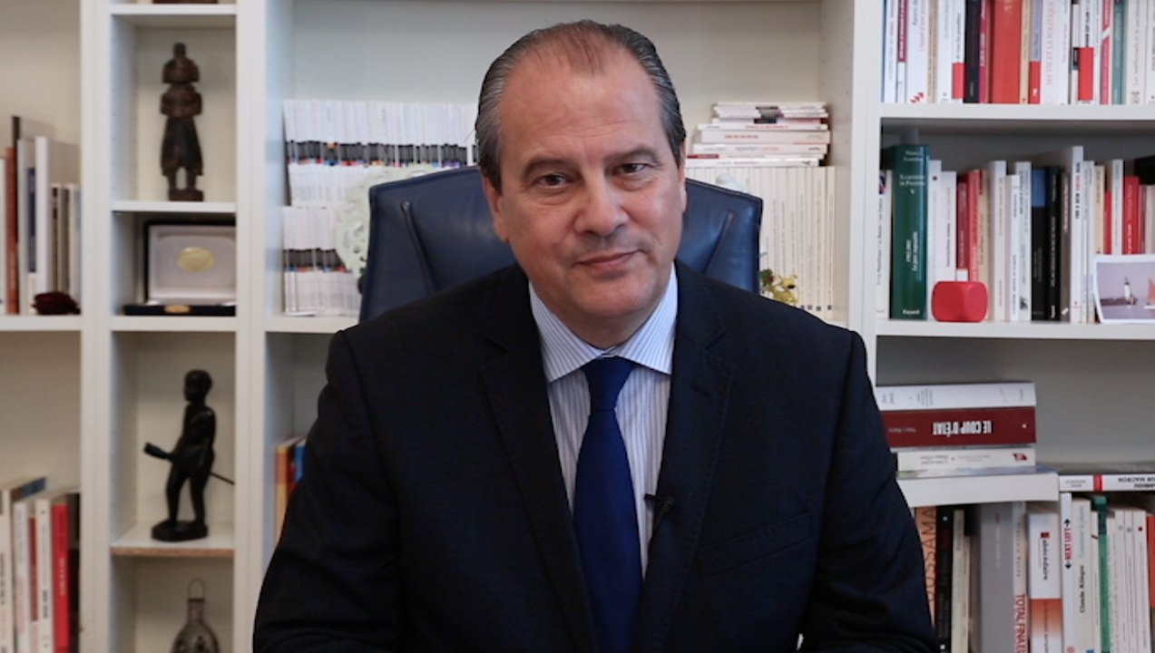 L'édito de Jean-Christophe Cambadélis épisode 13 : "La bataille fait rage à droite"
