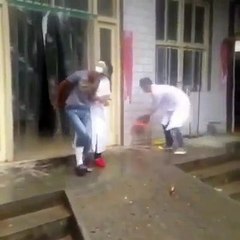 He He Sala Aaj Din Hi Kharab Hai Lol