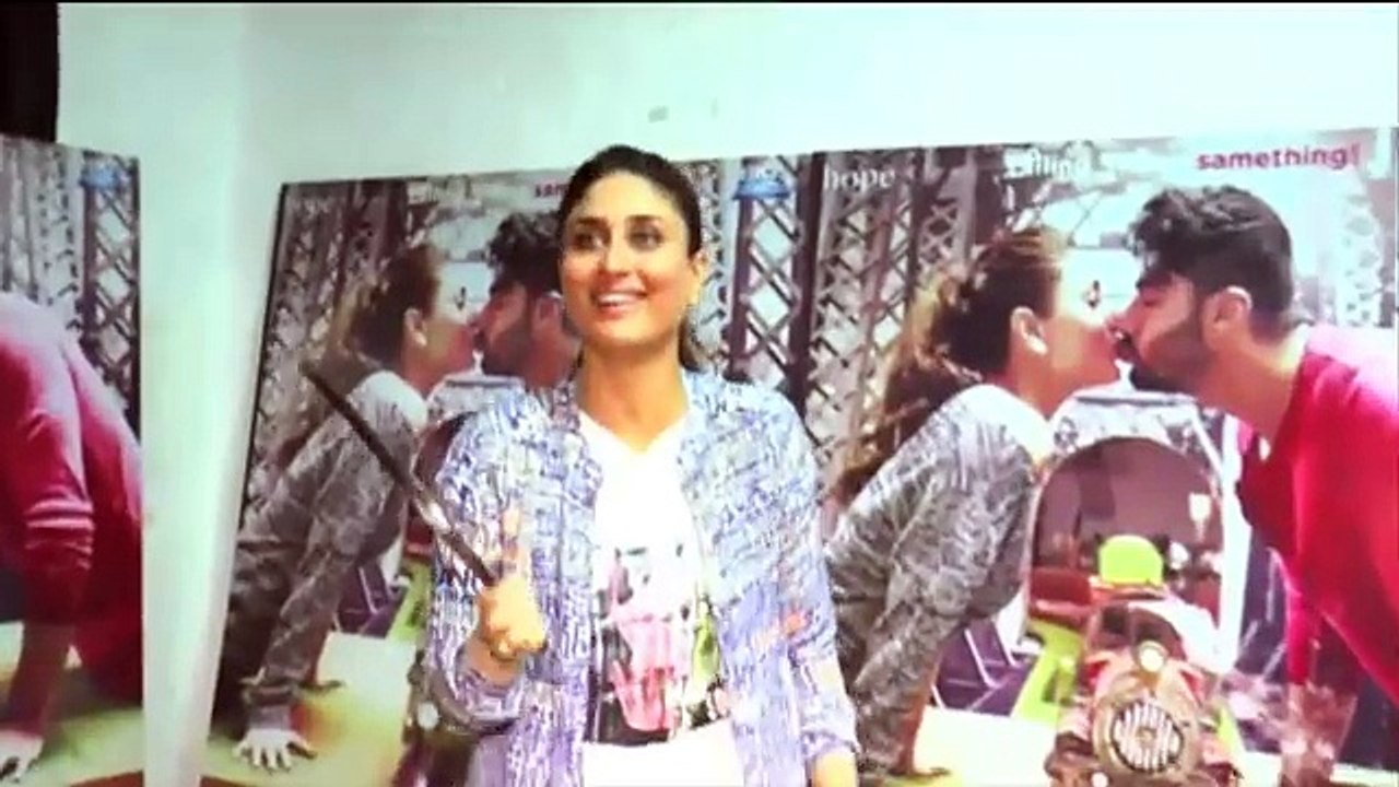 Kareena Kapoor Copy Kim Kardashian's Pregnancy Outfits !!