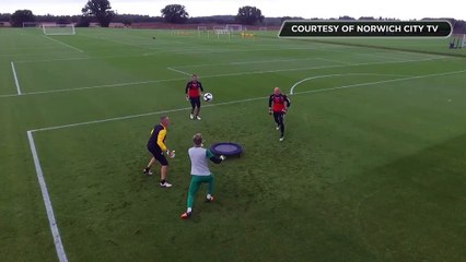 Norwich - Le ''Spikeball battle'' des gardiens