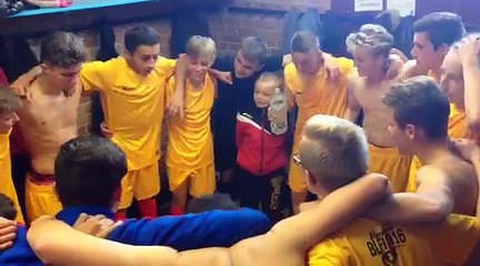 Cri de guerre des U18 après leur belle qualification face aux Chts Avion