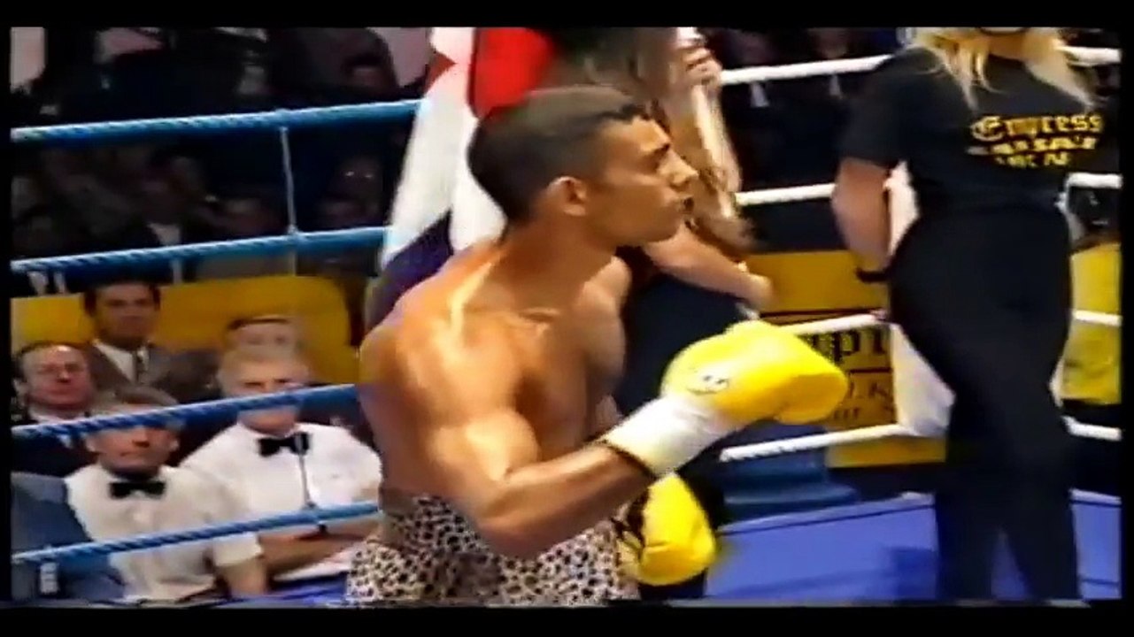 Naseem Hamed Complete KO Collection