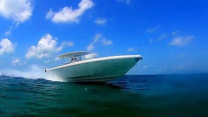 4 motori e 2248 cavalli: un gioiellino di barca super potenziata!