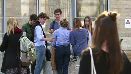 سجون فرنسية قديمة معروضة للبيع