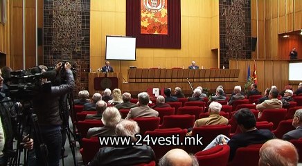 SVETLE KRITIKI ZA NOVITE UNIVERZITETI 10 10