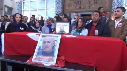 Van Öldürülen Ak Partili Muştu Törenle Toprağa Verildi