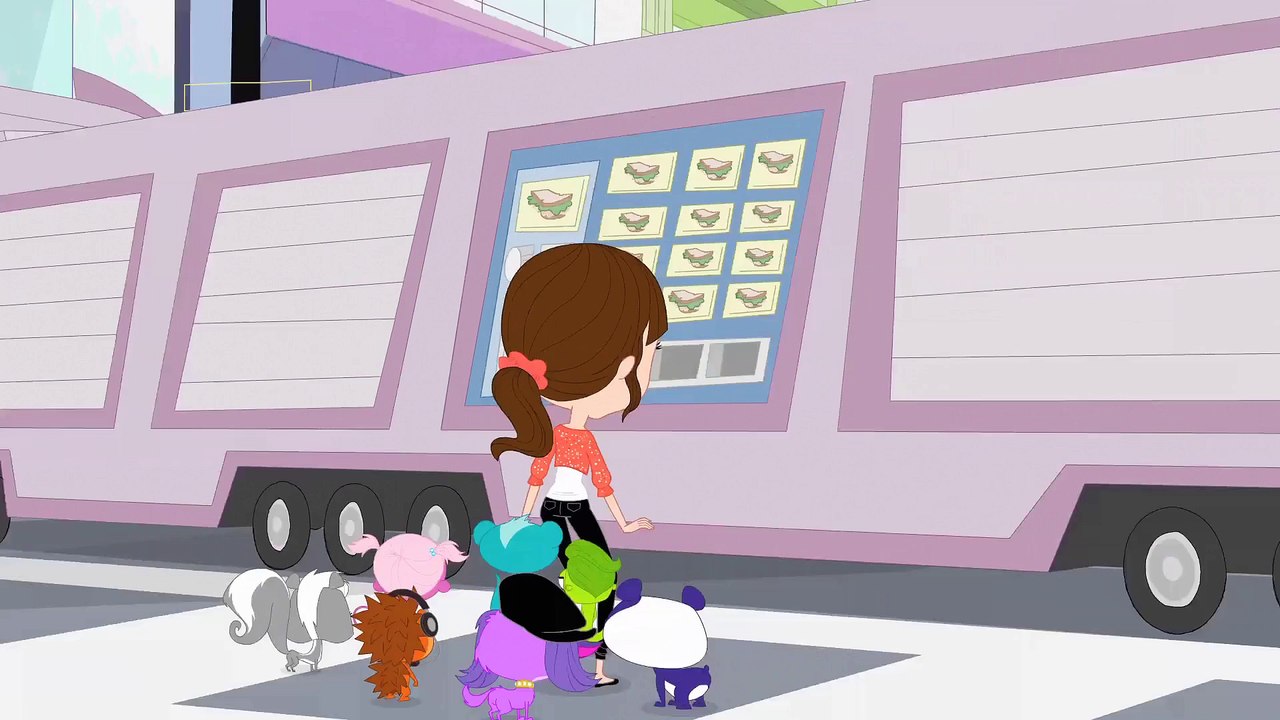Littlest Pet Shop: sticky feet
