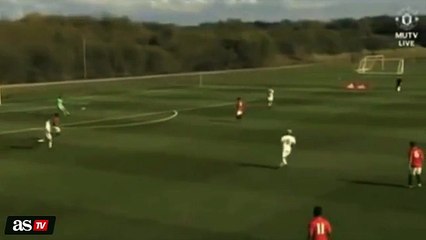 outh keeper emulates Italian's gaffe