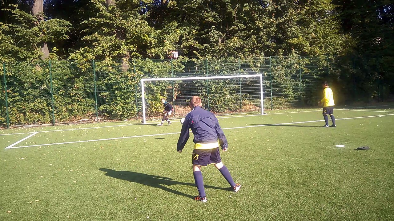 Echauffement gardien Match sénior contre Igdir