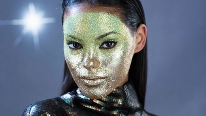 This EPIC Glitter Mask Is an Instant Halloween Costume