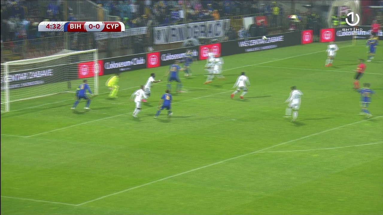 Šansa Pjanića u četvrtoj minuti protiv Kipra