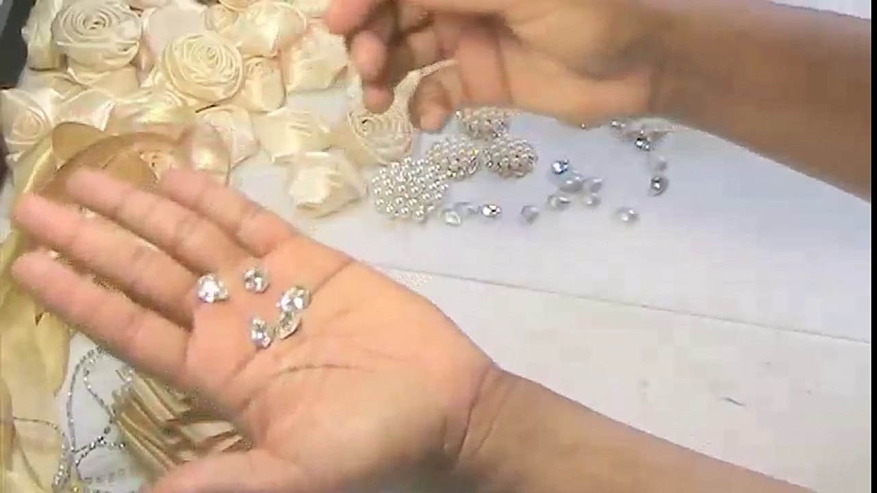 #1 DIY How to make Your Own Bridal Bouquet Brooch Fabric Flowers No Wires Easy