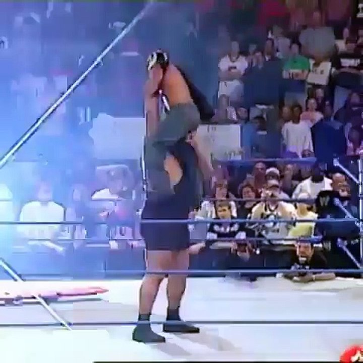 WWE Brock lesnar return to save rey mysterio 10 october 2016