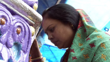 Indian lady hurts herself knocking at the door of God !!