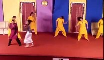 HOT MUJRA 2016 - KHUSHBOO HOT MUJRA LIVE PAKISTANI STAGE DRAMA 2016