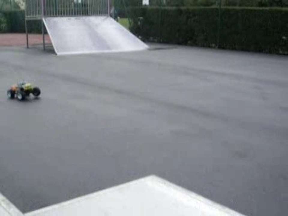 B-savage double JUMP cardan pété2