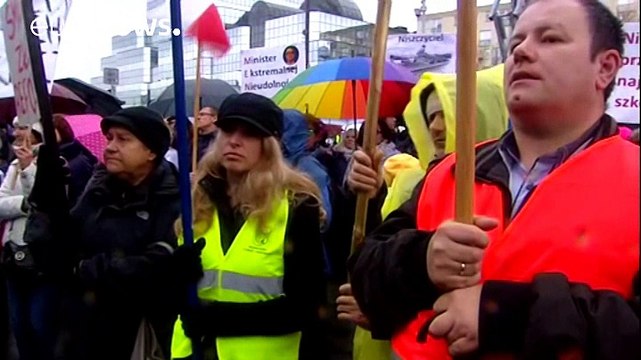 Польща: протести проти освітньої реформи