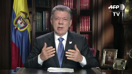Santos promete una "paz completa" con diálogos con ELN