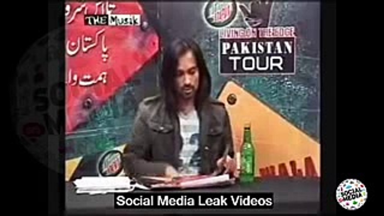 131.Girl Badly Insult Waqar Zaka in - Living on the Edge - Over the Edge - Entertainment Plus