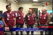 Miraflores: cambistas autorizados utilizan chalecos con código QR