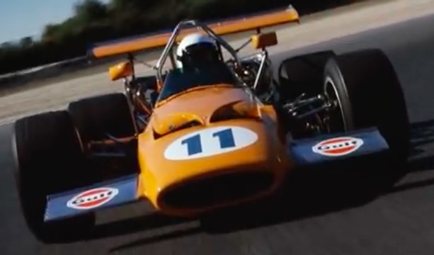 VÍDEO: Pedro de la Rosa pilota un McLaren histórico en el Jarama