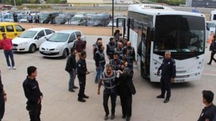 FETÖ Soruşturmasını Yürüten Emniyet Müdürü FETÖ'den Gözaltına Alındı