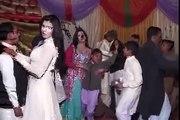 Pakistani mujra culture and its effect on small kids | Hot wedding dance 2015