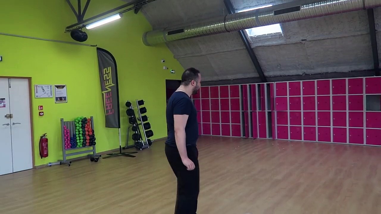 JEUX VIDÉO VS FREESTYLE FOOTBALL ! (Avec Wass Freestyle)