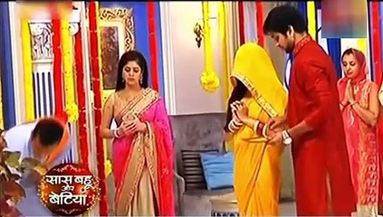 Shakti Astitva Ke Ehsaas Ki 13th October 2016 News - Soumya ki Hui Ghar wapsi