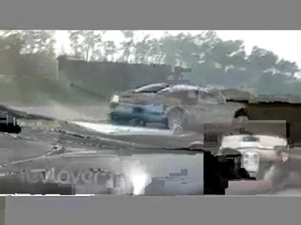 Bugatti Veyron vs mclaren slr