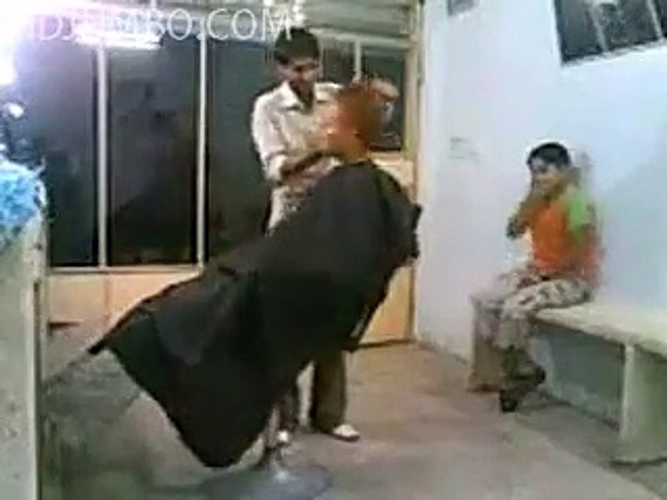 Kuaförünüzü kızdırmayın sakın . Beware glow your hairdresser.