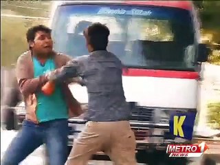 Zara Hut Kay l Muu DhoKey Nai Aye l Pakistani Funny Show 2016