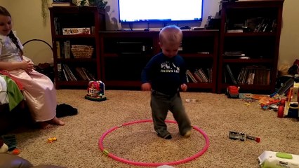 16 Kids Who Can't Stop Hula Hooping