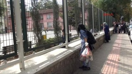 Bursa'daki Okulda Yemek Sorununa İzin Kağıtlı Çözüm