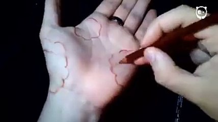 19-year-old French Artist Jordan Molina [TutoDraw] Destroys His Hands With Body Art (santa-banta-group)