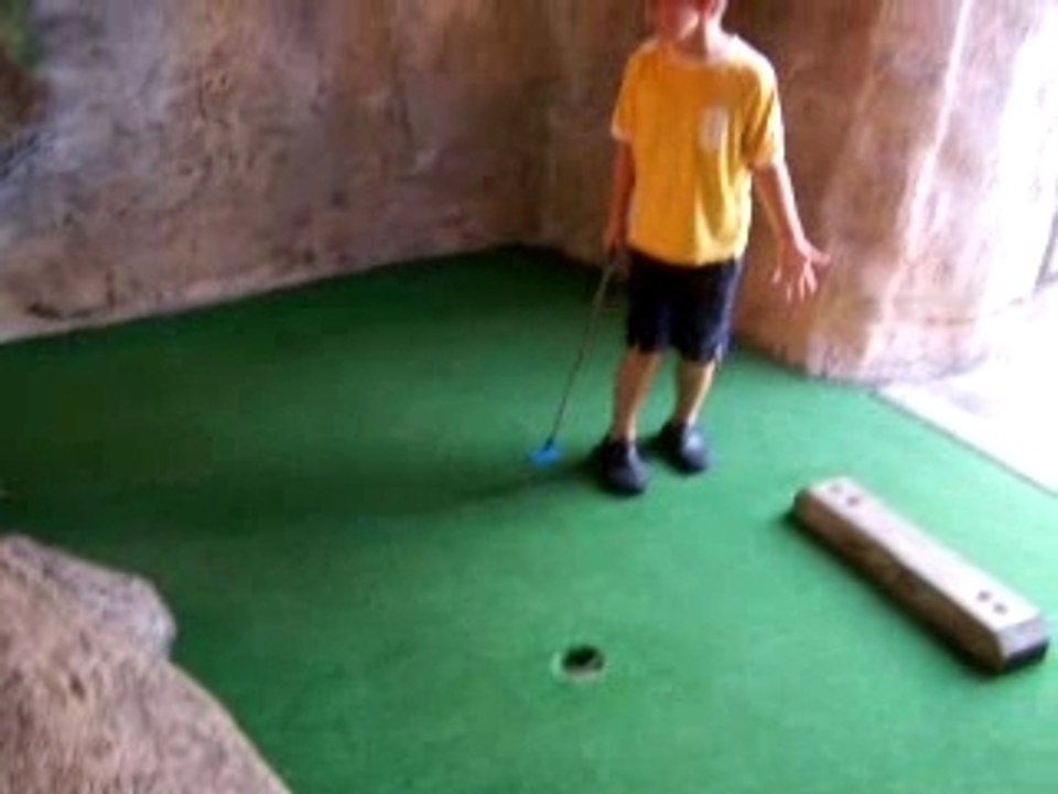Stevin cave golf