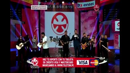 Christian Meier  'Espérame en el tren' en Teletón Perú 2016