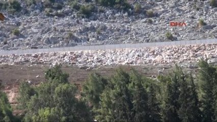 Hatay Valisi Ata: Sınırdaki Duvarın 77 Kilometresi Tamamlandı