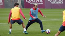 FC Barcelona training session: Messi and Umtiti join Wednesday training
