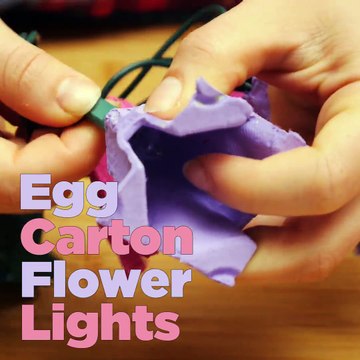 Cette jeune fille récupère des cartons d’œufs! Avec un peu de peinture, elle réalise une super déco! WOW!