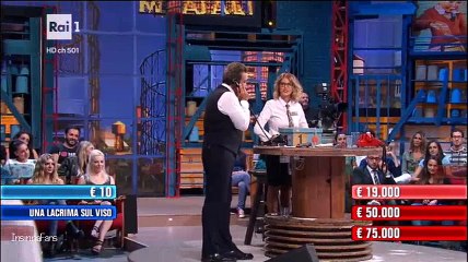 L'ultimo fidanzato della concorrente di Affari Tuoi.. (11-10-16)