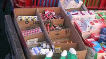 Remédios são vendidos livremente por ambulantes em FORTALEZA