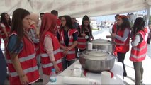 Sivas Kızılay, Sivas'ta Bin Kişilik Aşure Dağıttı