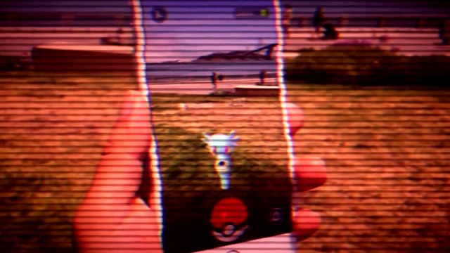 5 Craziest Moments Caught Playing Pokemon GO