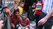 Aleppo sotto le bombe, decine di morti. Esercito avanza verso Hama
