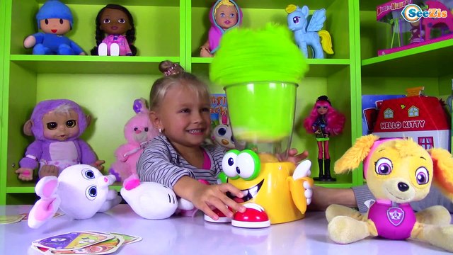 ХЕЛЛО КИТТИ и ЩЕНЯЧИЙ ПАТРУЛЬ в БЛЕНДЕРЕ! Frutti Frutti ЧЕЛЛЕНДЖ с Ярославой! Игрушки для детей