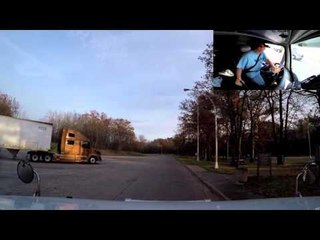 Trucker Rudi 10/30/15 long line up at the border