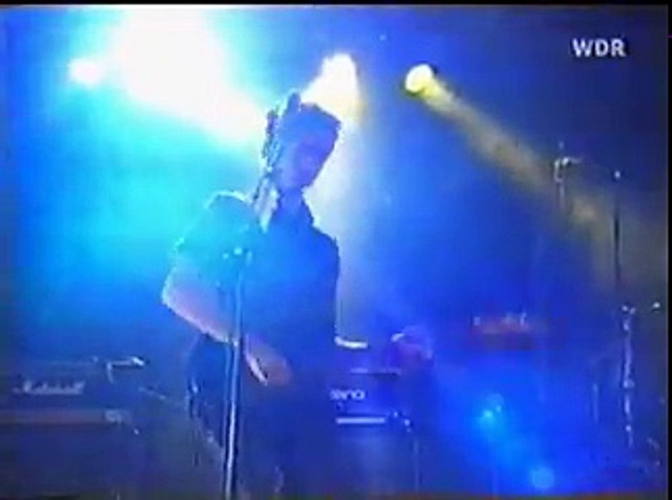 Muse - Cave, Bizarre Festival, 08/21/1999