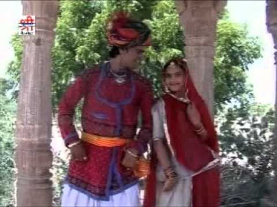 Mahara Bana Ro Goro Goro Mukhdo - The To Toraniye Aaine - Rajasthani Songs